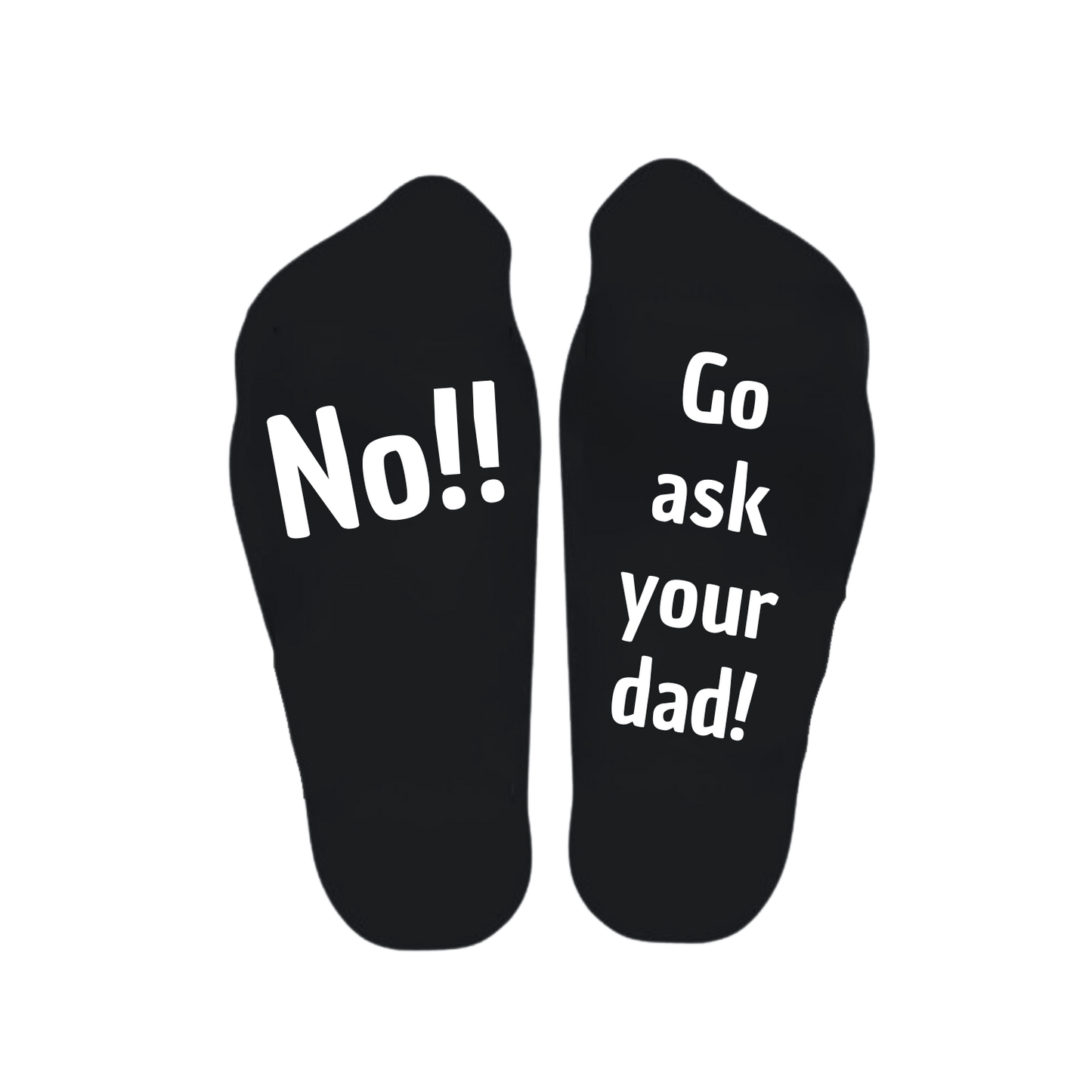 “Sokken met grappige tekst verdeeld over linker en rechter sok met de tekst "No / Go ask your dad" – Handmade by J” Moederdag