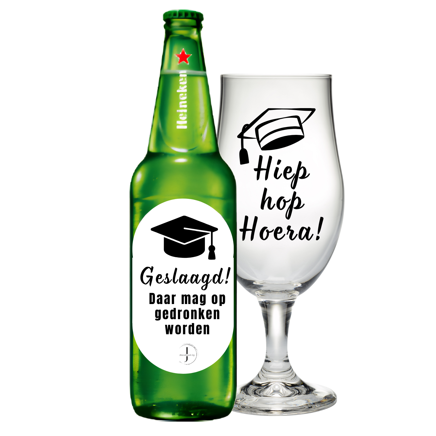 Geslaagd biersetje met grappige tekst op glas en flesje – Handmade by J
