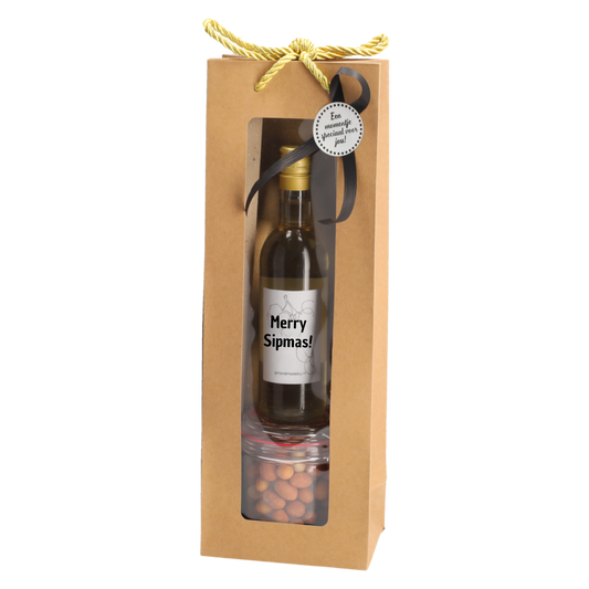 Kerst cadeauset met flesje en nootjes