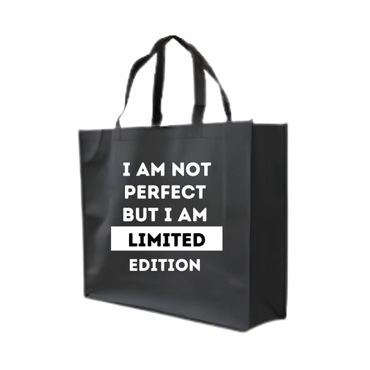 “Grote non-woven shopper met ludieke tekst "I'm a limited edition" – herbruikbare cadeautas”