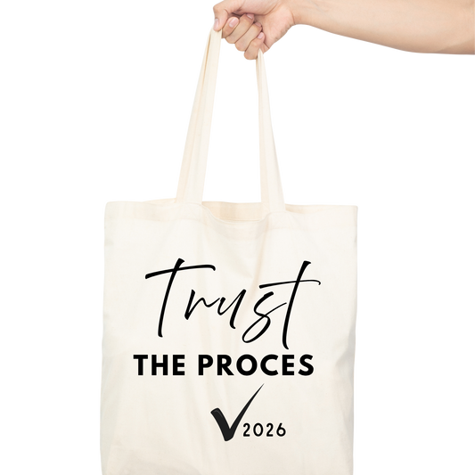 Totebag met tekst Trust the Process – geslaagd cadeau Handmade by J