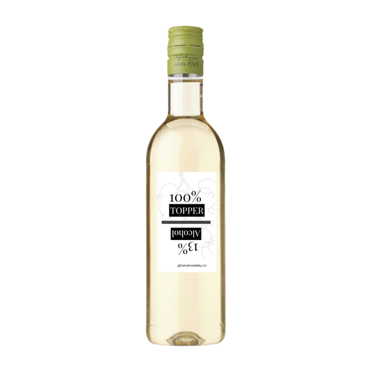 Flesje witte wijn met de tekst; 100% Topper 13% alcohol